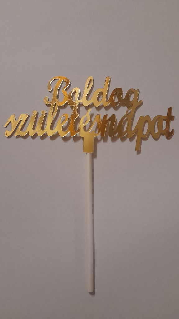 Boldog születésnapot felirat arany]