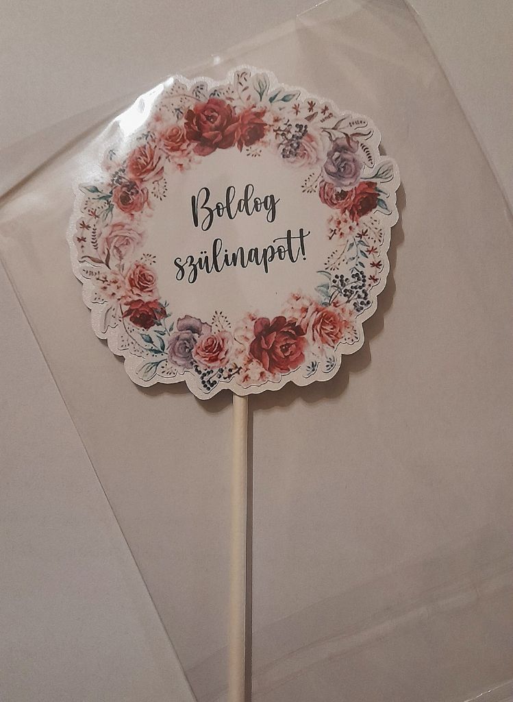Boldog szülinapot rózsás]